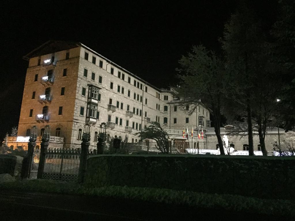 德多洛米蒂公园酒店 博尔查迪卡多尔 外观 照片